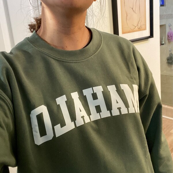 New Zealand Sweatshirt Design Maui Slowed The Sun main image 1