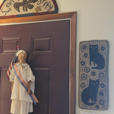 Handmade Primitive Style Hooked Rug Roses in Basket - Etsy