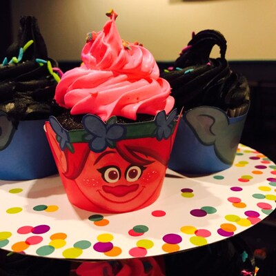 Trolls Cupcake Wrappers Trolls Wrappers Poppy Cupcake Wrapper Branch ...
