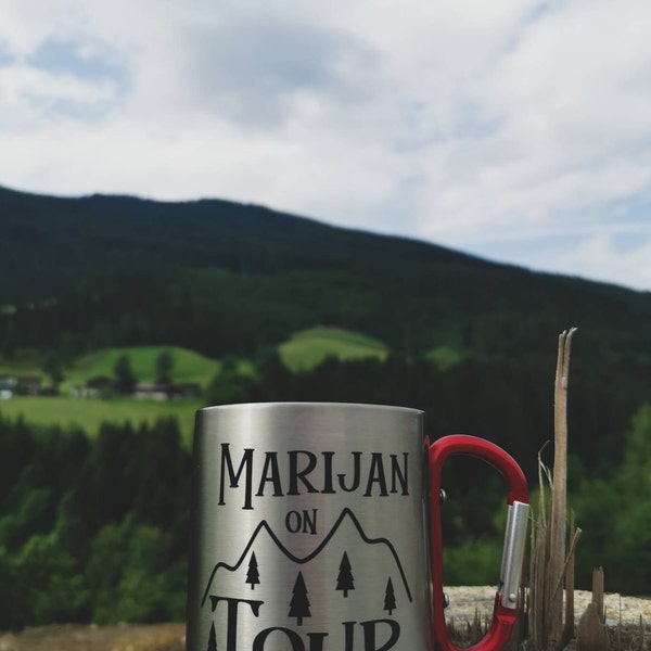 Trendation Stricken Tasse – „Der Perfekte Tag“ Spruch, Beidseitig Bedruckt, Spülmaschinengeeignet