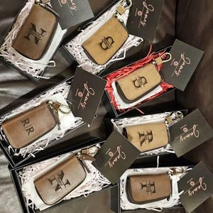 Rozy adicionaram uma foto da sua compra