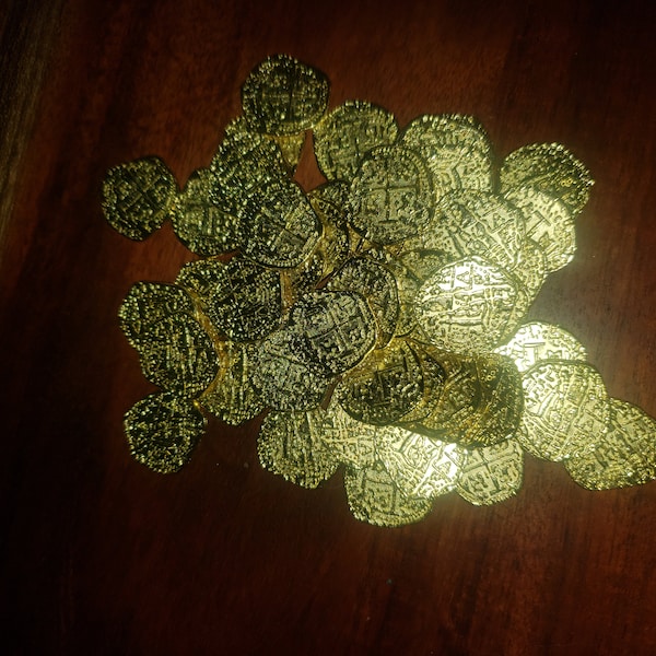 Metal Pirate Coins - 50 Gold Spanish Doubloon Replicas - Fantasy Metal ...
