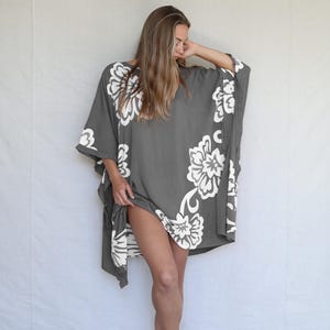 Tiare added a photo of their purchase