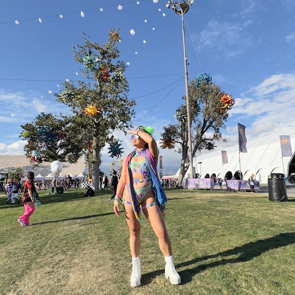 Full Coverage Rave Outfits Rave Costume, Rave Outfit, Silver Bodysuit, Silver Swimsuit, Festival ...