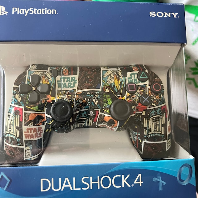 Manette ps4 édition star wars - Consoles