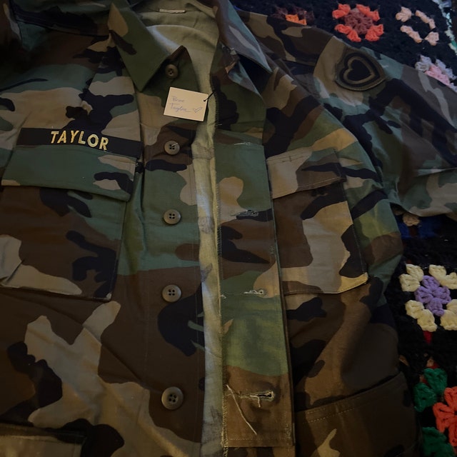 ジャケット・アウター U.S. ARMY - CAMOUFLAGE OVERSIZE COAT Vintage Woodland Camo Jacket | US ARMY With Patches | 80s