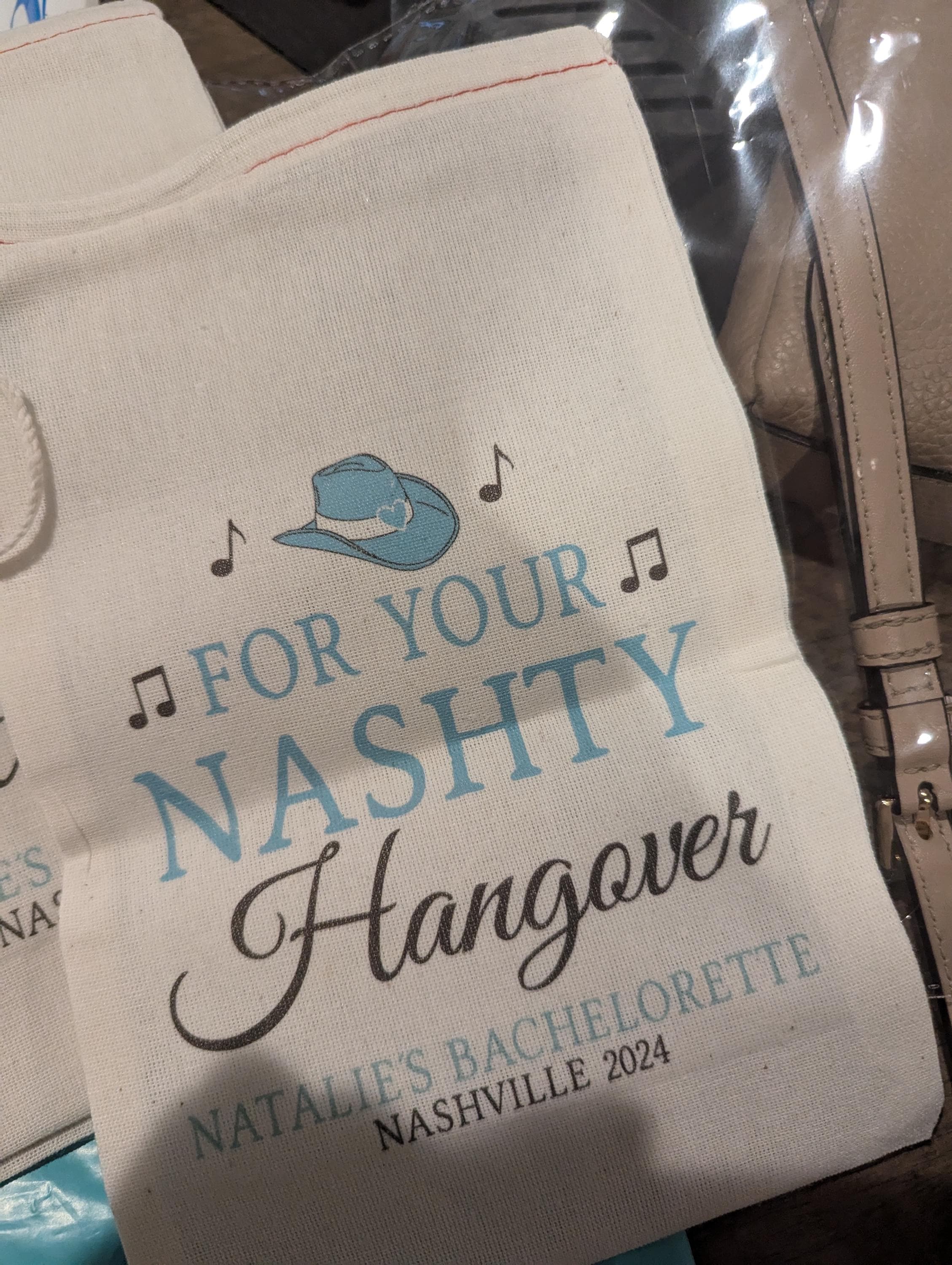 Nashville Bachelorette Hangover Kit, Nashville Birthday Recovery Kit Gastgeschenktüten, Nashty Nash Bash Survival Geschenktüten, Nashelorette Gastgeschenke