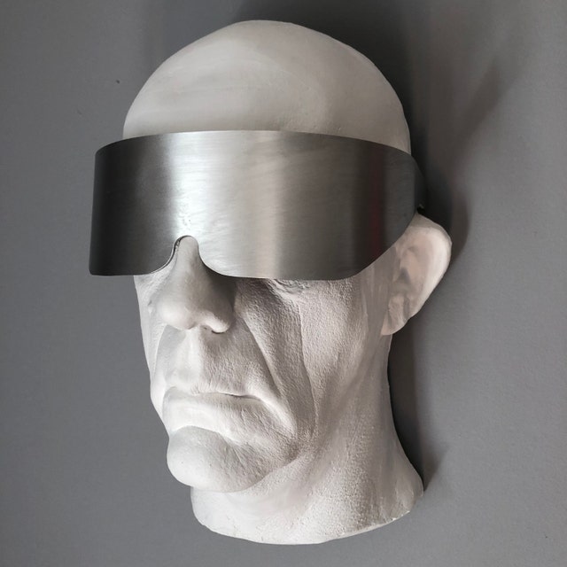 ドックブラウンのオールメタルサングラス + アラマナック バック・トゥ