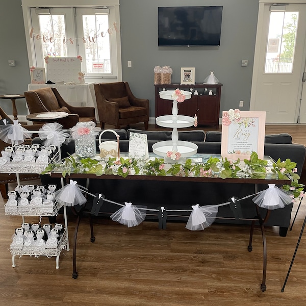 Bride and Groom Banner, Bridal Shower Decoration, Couples Shower ...