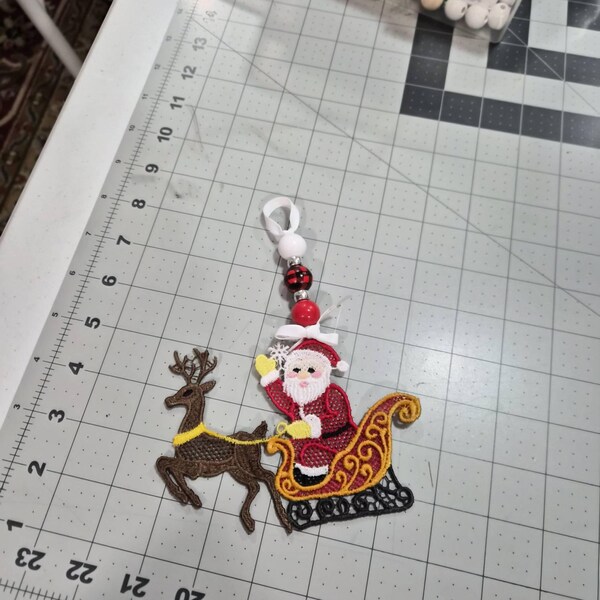 FSL Santa and Reindeer Embroidery Design, Christmas Tree Decoration ...