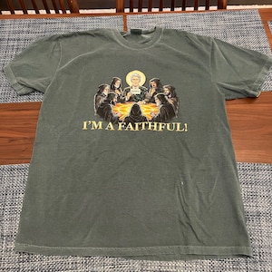 Taylor added a photo of their purchase