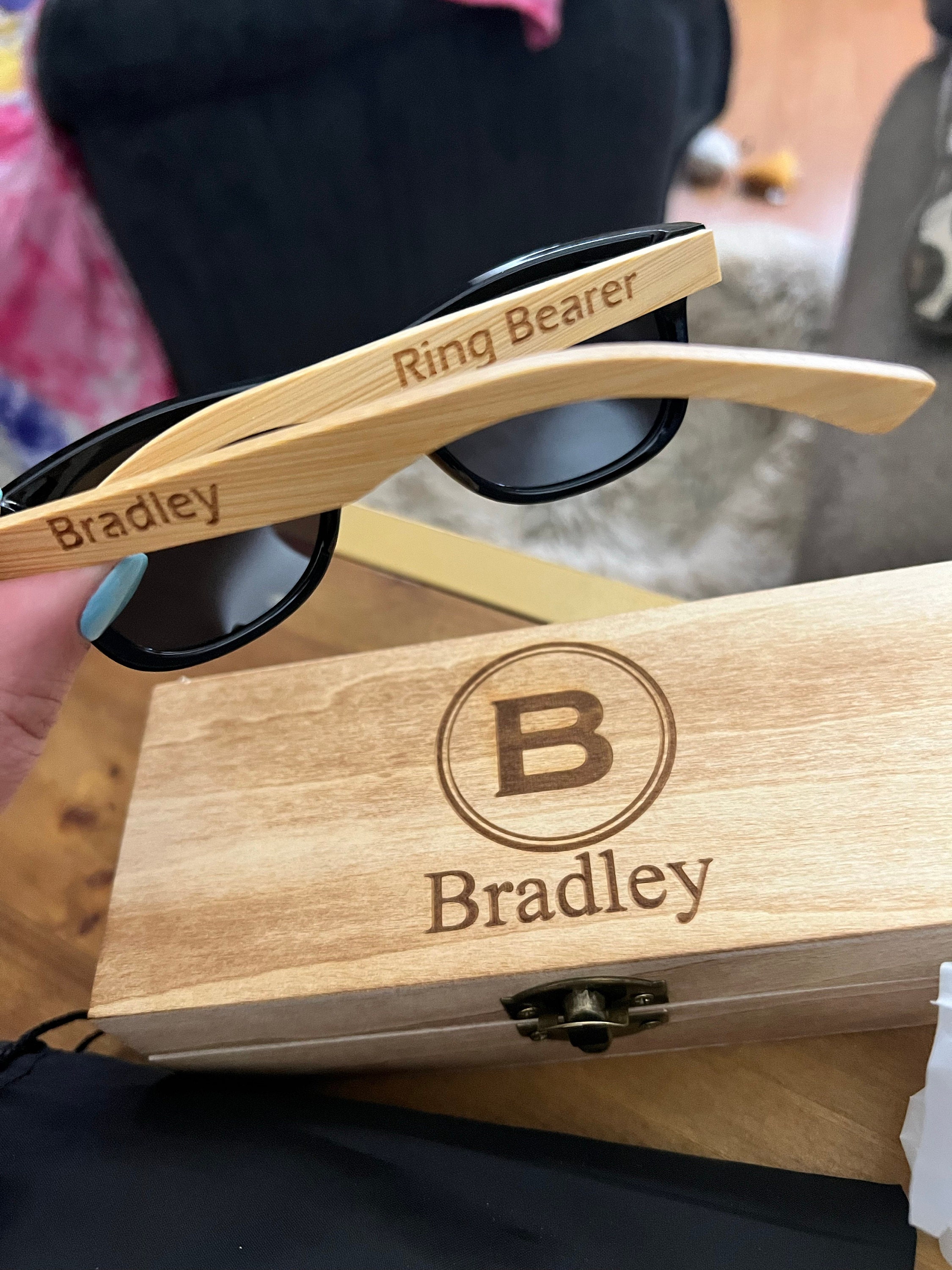 Personalized Ring Bearer Sunglasses with Badge, Kids Flower Girl Sunglasses, Junior Groomsman Gift, Page Boy Sunglasses, Ring Bearer Gift