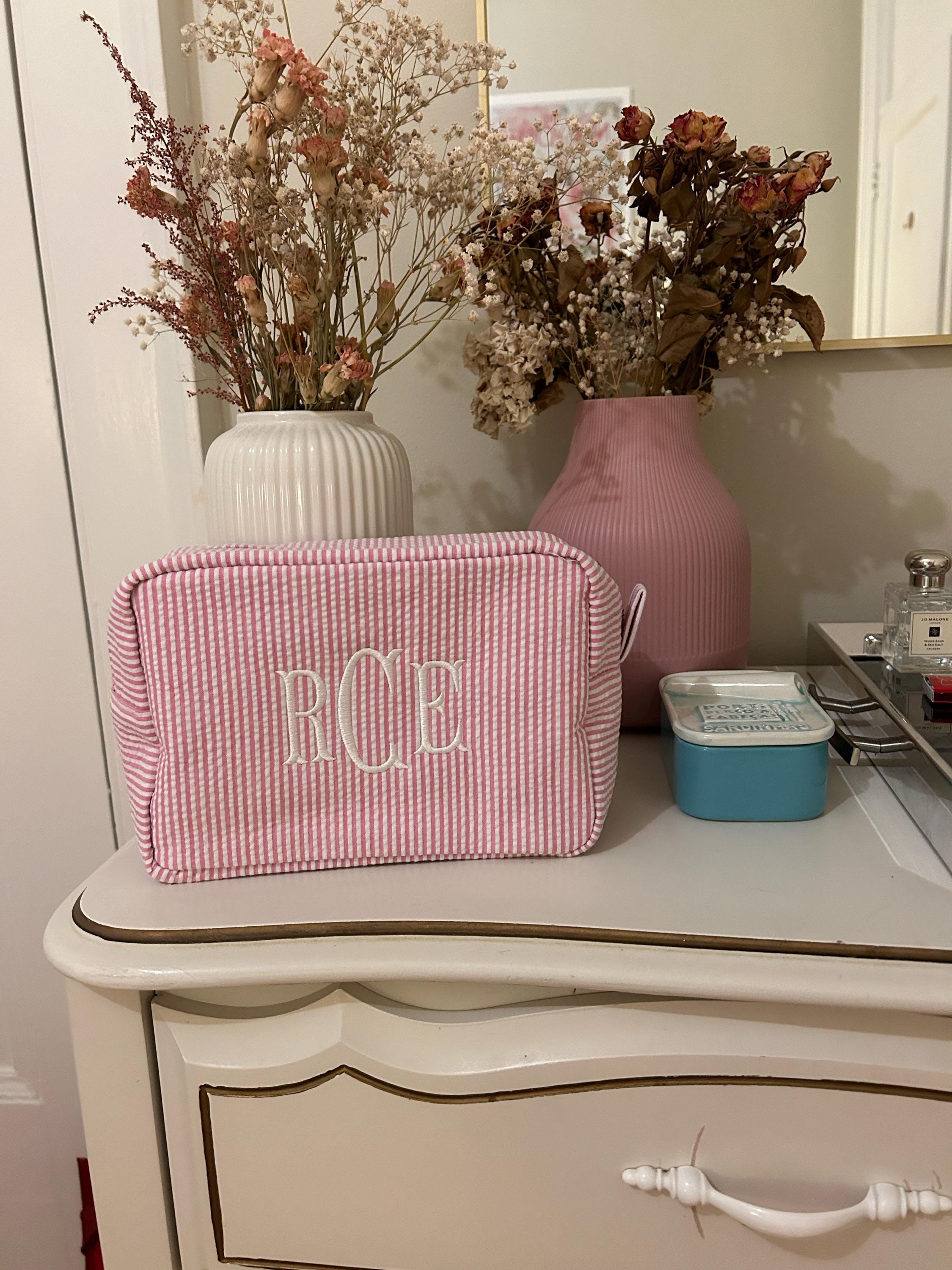Personalized Monogrammed monogram colorful Makeup Bag, Bridesmaids Gifts, Sorority, Wedding Gifts, Christmas Gift for her, Free Shipping