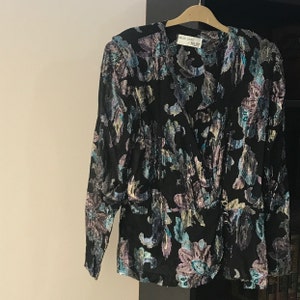 Buyer photo Saja ., who reviewed this item with the Etsy app for iPhone.