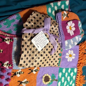 Alyshia added a photo of their purchase