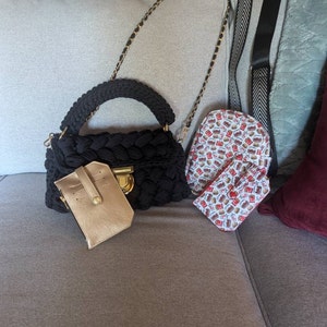 Jeaneen added a photo of their purchase
