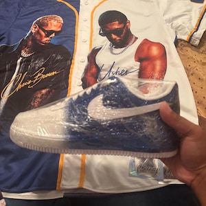 Sharee added a photo of their purchase