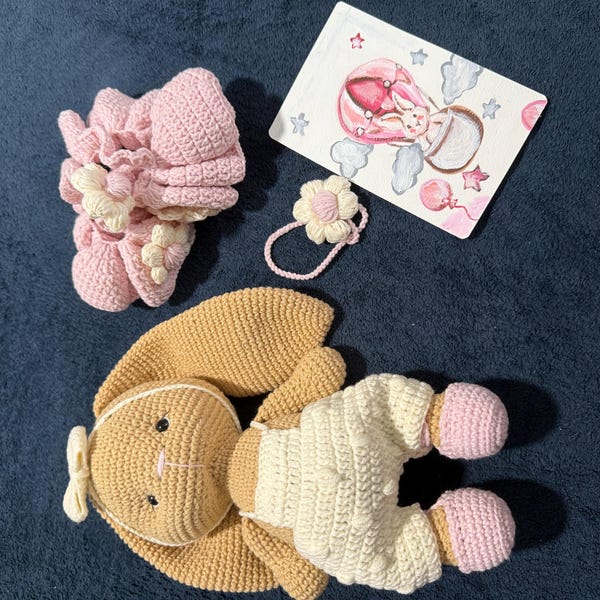 Handmade Crochet Newborn Bear Rattle & Booties Gift Set – Baby Shower Gift main image 0