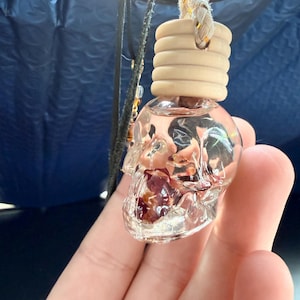 Gabrielle added a photo of their purchase