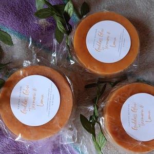 Goddess Glow Soap: Turmeric, Raw Honey, Goat's Milk, Lemon & Licorice Root 