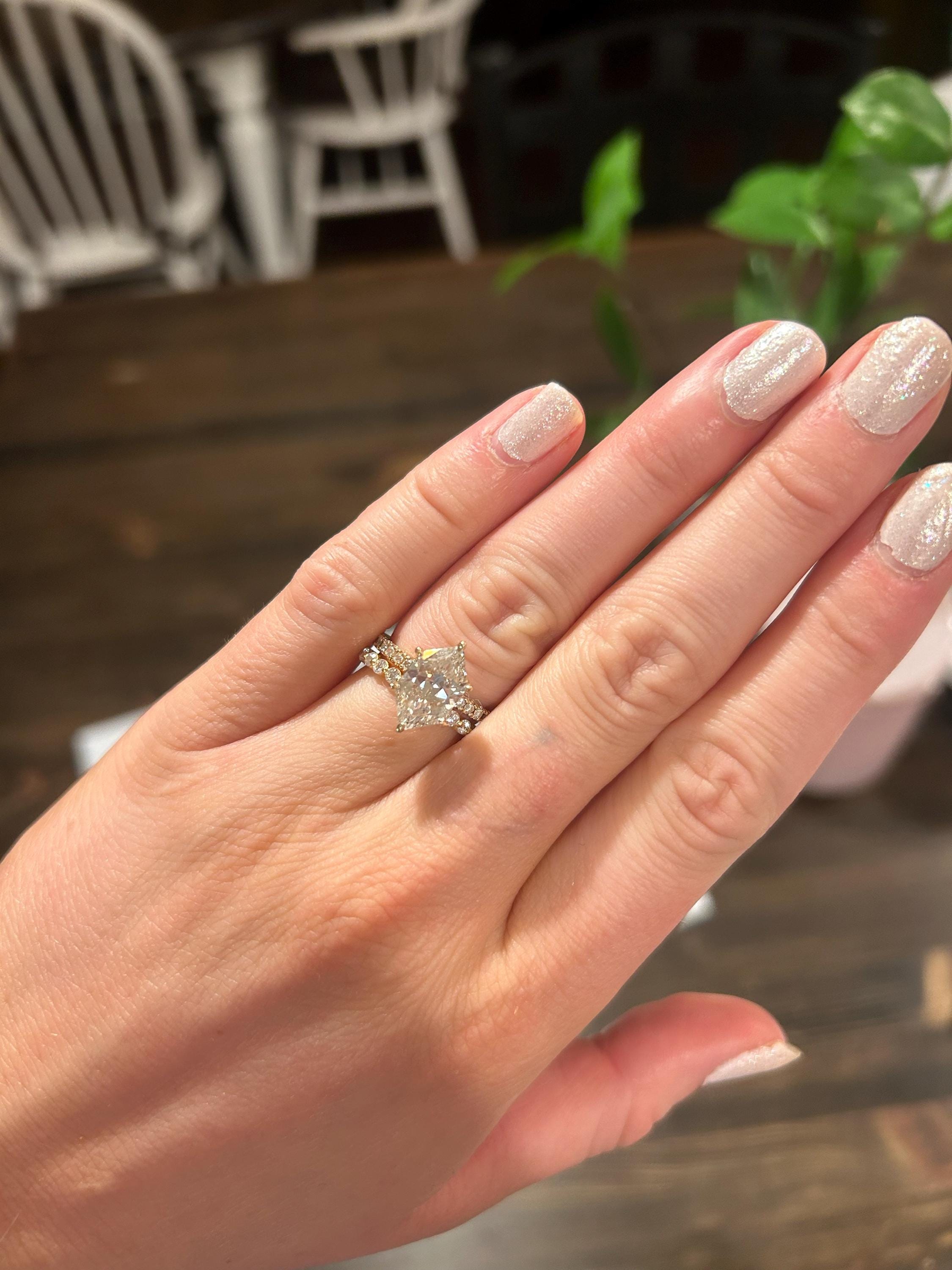 2.0 MM Single Prong Wedding Band / Floating Bubble Prong Stackable Band / Diamond Wedding Band / Matching Band Gift for Her