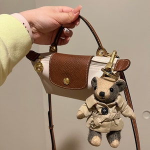 Alice added a photo of their purchase