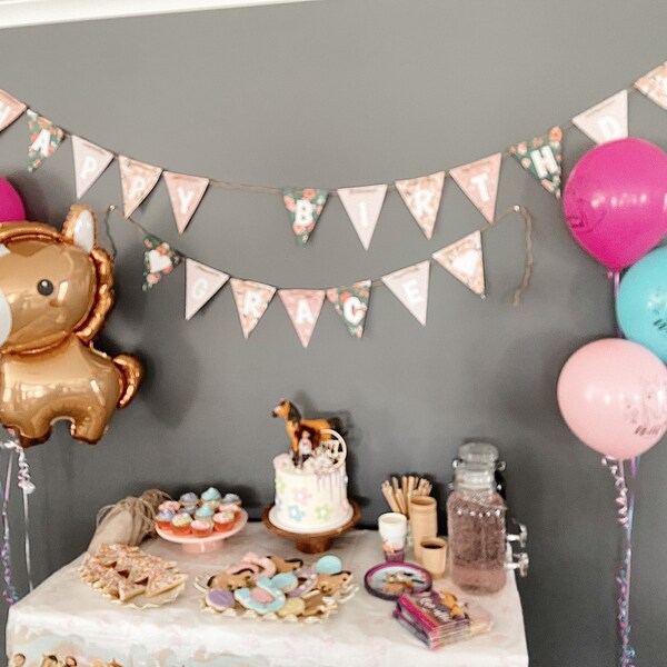 Wimpelkette Für Happy Birthday – Mit Schnurrbart & Fliege In Schwarz & Türkis