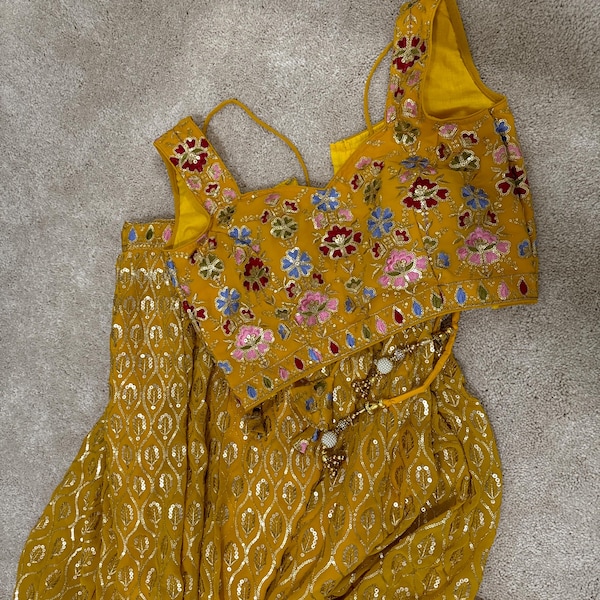 Cotton Silk Patola Weave Yellow Dupatta with Narayanpeth Border main image 1