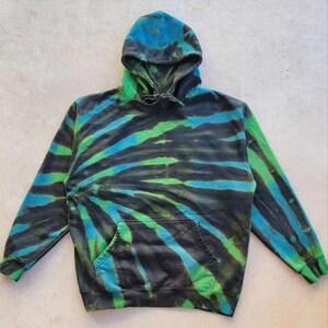 Reverse Dye Long-sleeve, Reverse Tie Dye Rainbow Spiral Long Sleeve ...