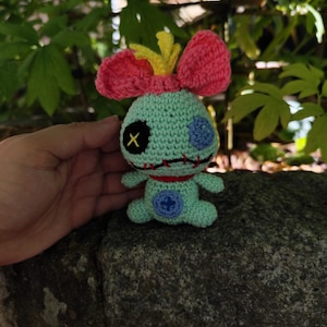 Valentine added a photo of their purchase