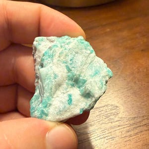 原石のアマゾナイトクリスタル - 原石のアマゾナイト石 - 原石の
