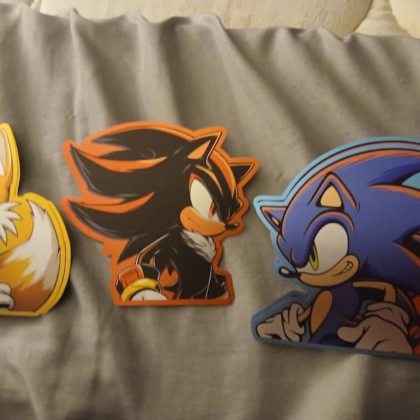 Sonic Metallic Sticker Vinyl Decal Werehog Shadow Knuckles Tails Amy ...