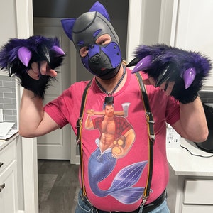 Gin added a photo of their purchase