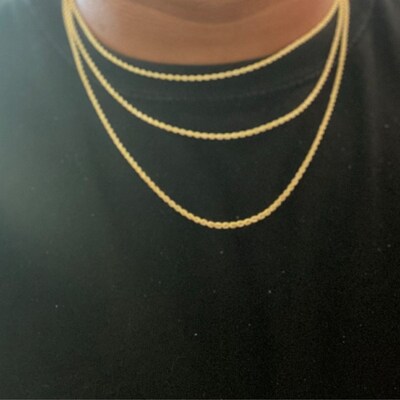 10K Solid White Gold Letter W Initial Necklace