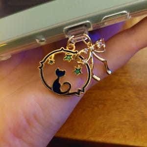 Zoé added a photo of their purchase