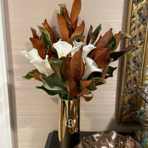 Arabella added a photo of their purchase