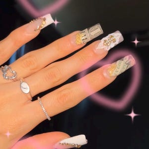 Destini added a photo of their purchase