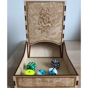 Deluxe Dice Tower Cthulhu motive
