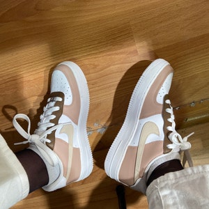 Mélina added a photo of their purchase