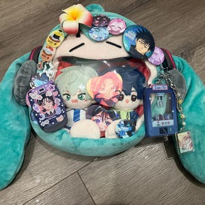 Kira added a photo of their purchase