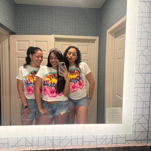 Kianna added a photo of their purchase