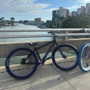 Maniacc Flyer Frame Decal Set