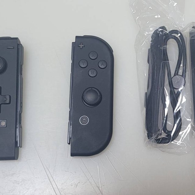 【美品】カスタムJoy-con　WHITE×BLACK COOLモノトーン Joy-con LED Mod Black With Black Backlit Buttons and D-pad