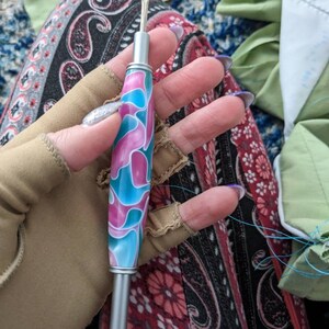 Alisa added a photo of their purchase