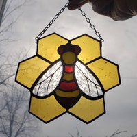 Stained Glass Window Hanging Honeybee Honeycomb Flowe Deco