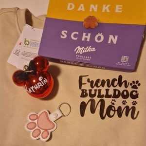 Carolin added a photo of their purchase