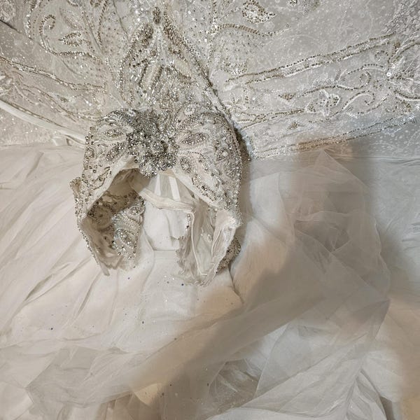 Charming Mermaid Lace Vintage Fashion Modest Wedding Dresses    fg2559