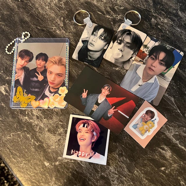 STRAY KIDS Keychains, Black and White SKZ, Stay, Kpop - Etsy