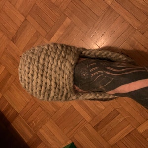 earth therapeutics slippers