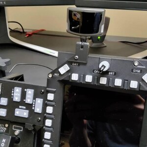 T*i様 WINWING MFD(USB3.0ディスプレイ付き)＋専用マウント Track IR 5 Mount Winwing MFD - Etsy